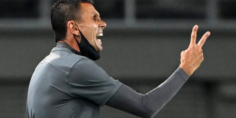 Chile's Universidad Catolica head coach, Uruguayan Gustavo Poyet gestures during the Copa Libertadores football tournament group stage match between Colombia's Atletico Nacional and Chile's Universidad Catolica at Hernan Ramirez Villegas stadium in Pereira, Colombia, on April 22, 2021. (Photo by Luis ROBAYO / AFP) (Photo by LUIS ROBAYO/AFP via Getty Images)