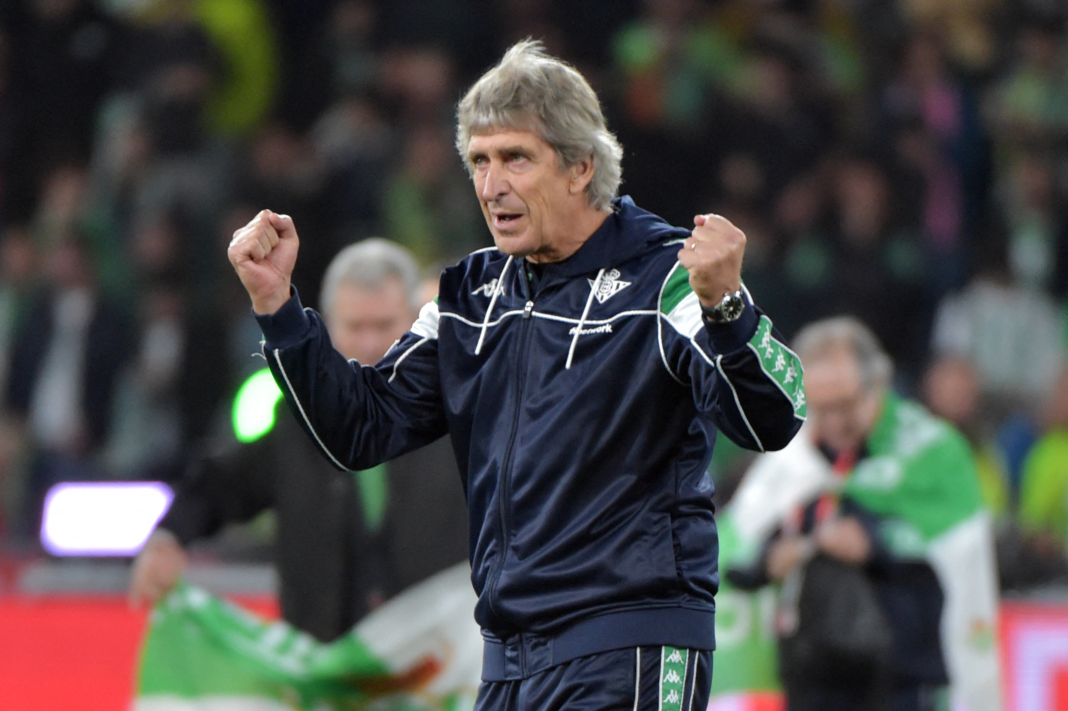 Real Betis' Chilean coach Manuel Pellegrini celebrates their victory after the Spanish Copa del Rey (King's Cup) final football match between Real Betis and Valencia CF at La Cartuja Stadium in Seville, on April 23, 2022. (Photo by CRISTINA QUICLER / AFP) (Photo by CRISTINA QUICLER/AFP via Getty Images)