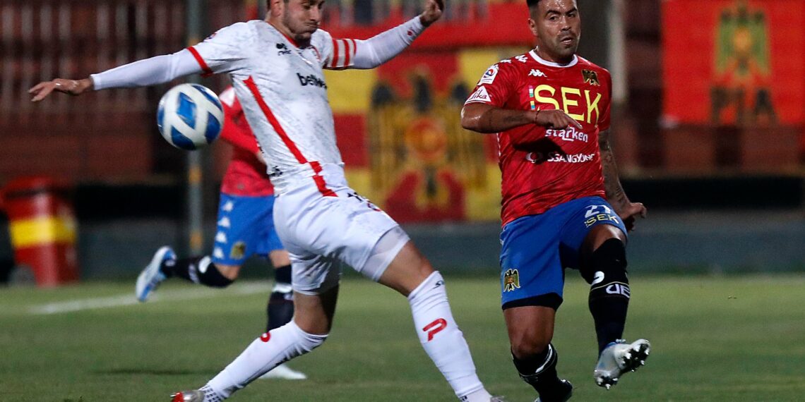 Unión Española empata a un gol con Unión La Calera.